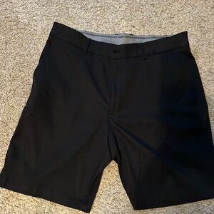 Walter Hagen Black Flat Front Men golf Shorts
